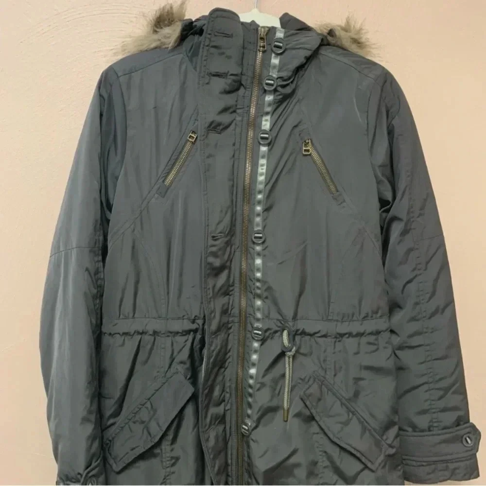Athleta Primaloft Peak Parka Jacket